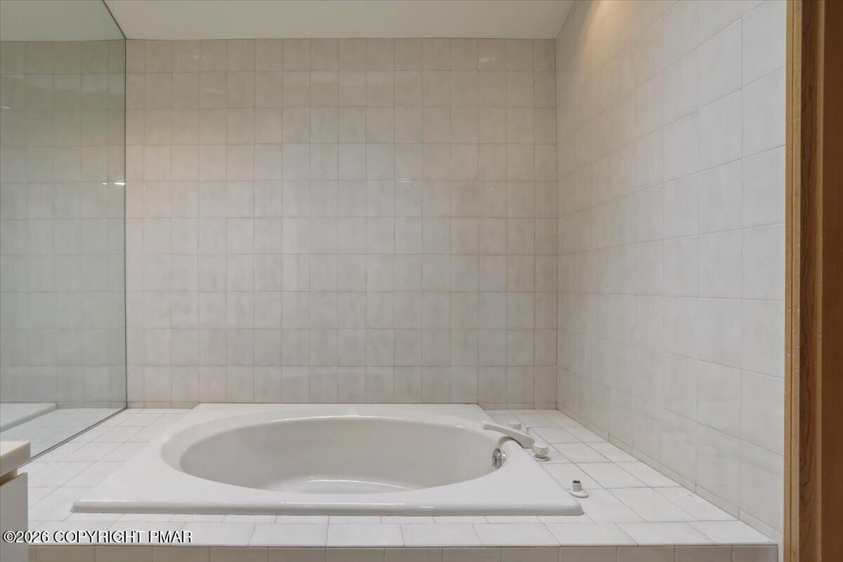 281 Forest Drive Property Photo 23