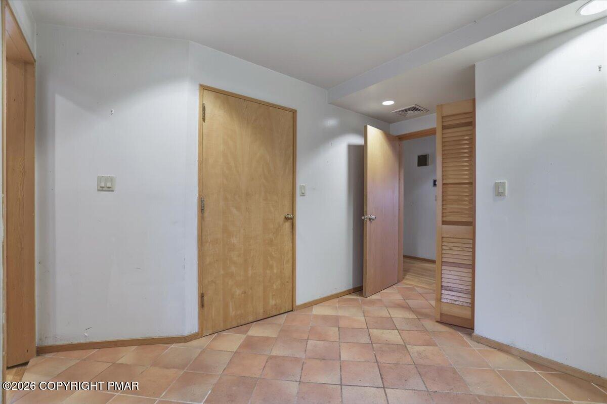 281 Forest Drive Property Photo 36