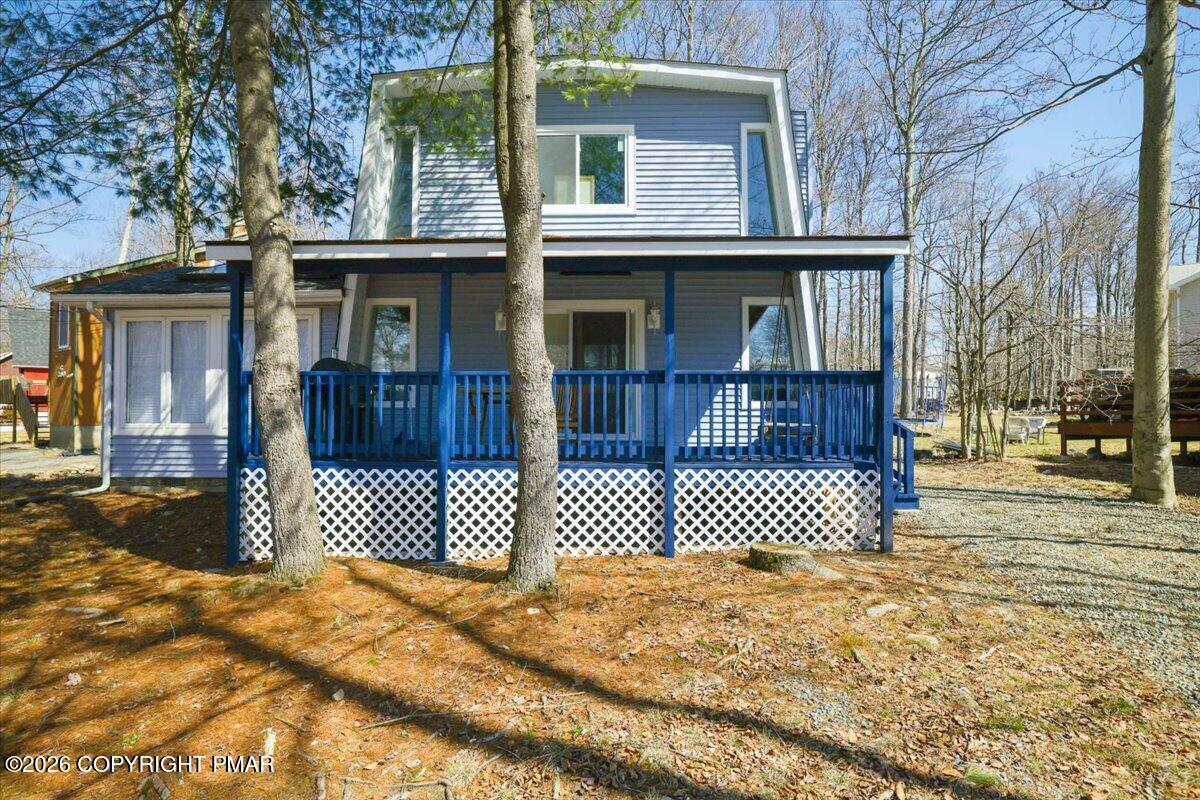 8943 Deerfield Drive Property Photo 1