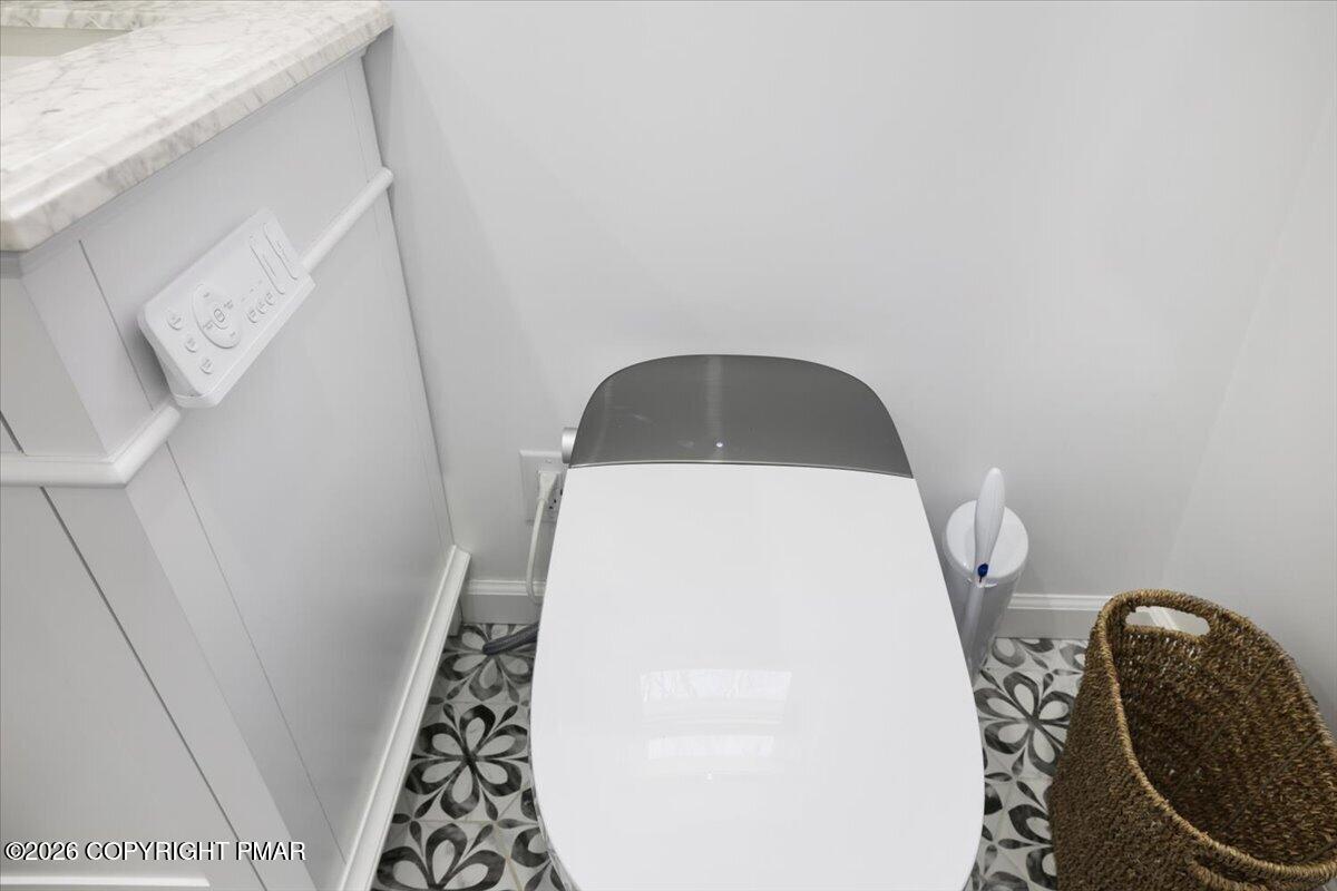 8943 Deerfield Drive Property Photo 29