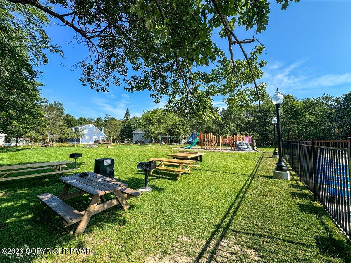 8943 Deerfield Drive Property Photo 60