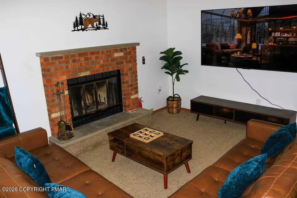 2165 Titania Road Property Photo 5