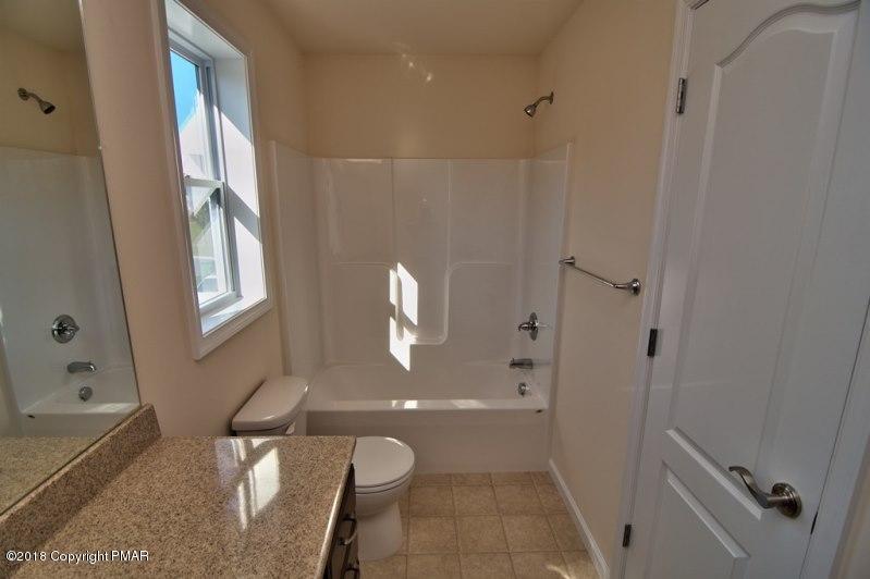709 Kennedy Court Property Photo 45