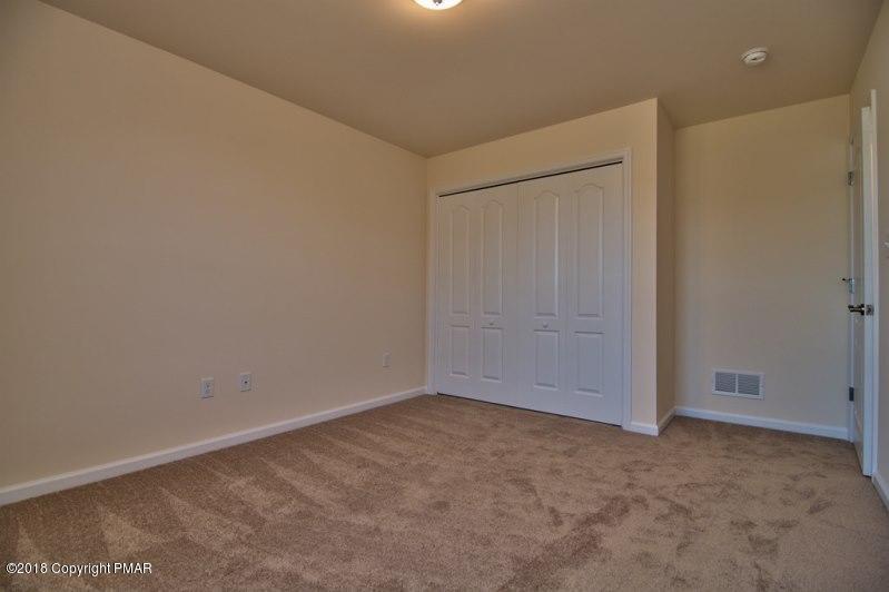 709 Kennedy Court Property Photo 49