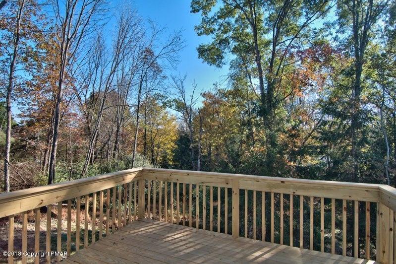 709 Kennedy Court Property Photo 54