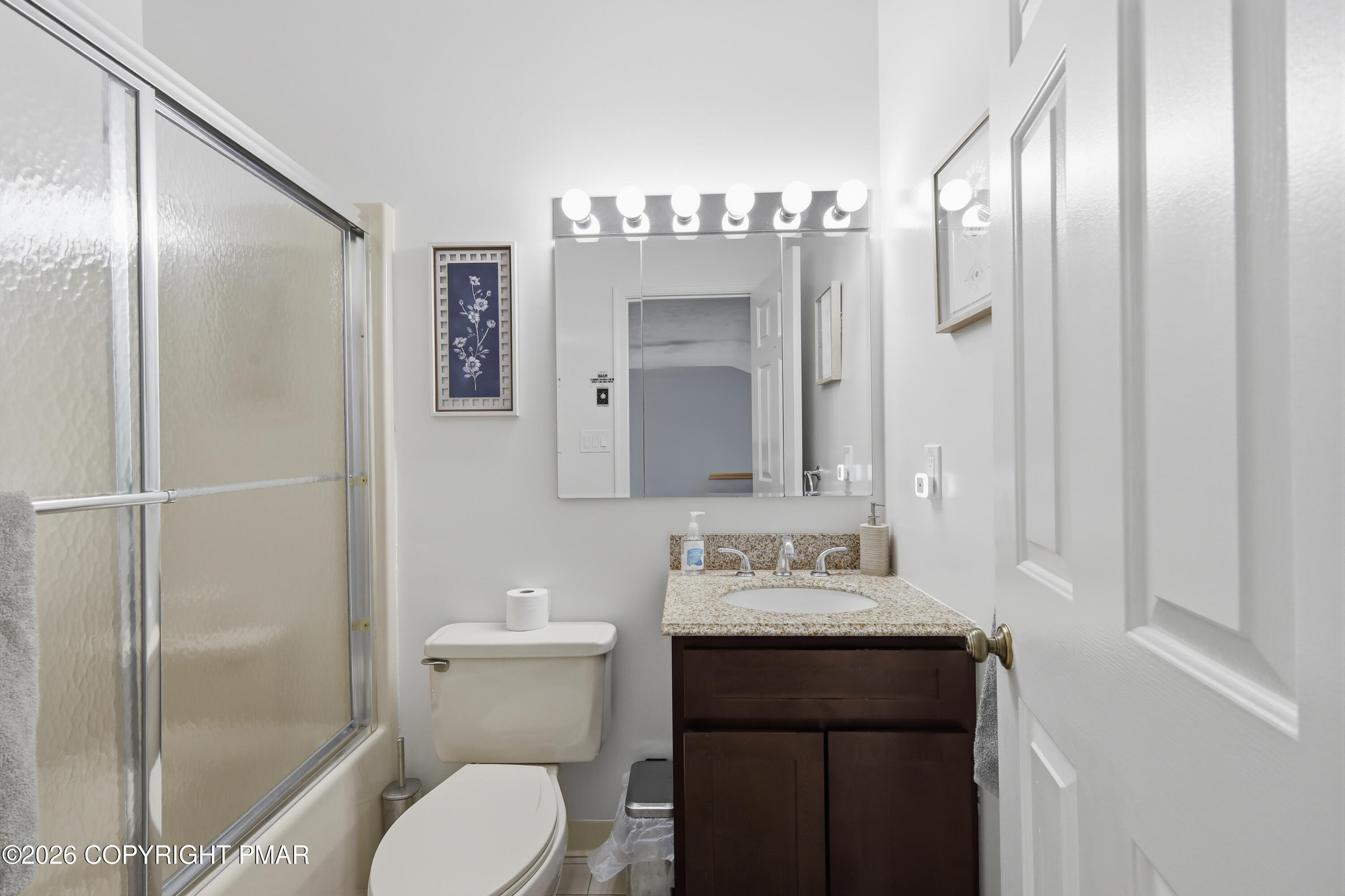 136 Laurelwood Drive Property Photo 14