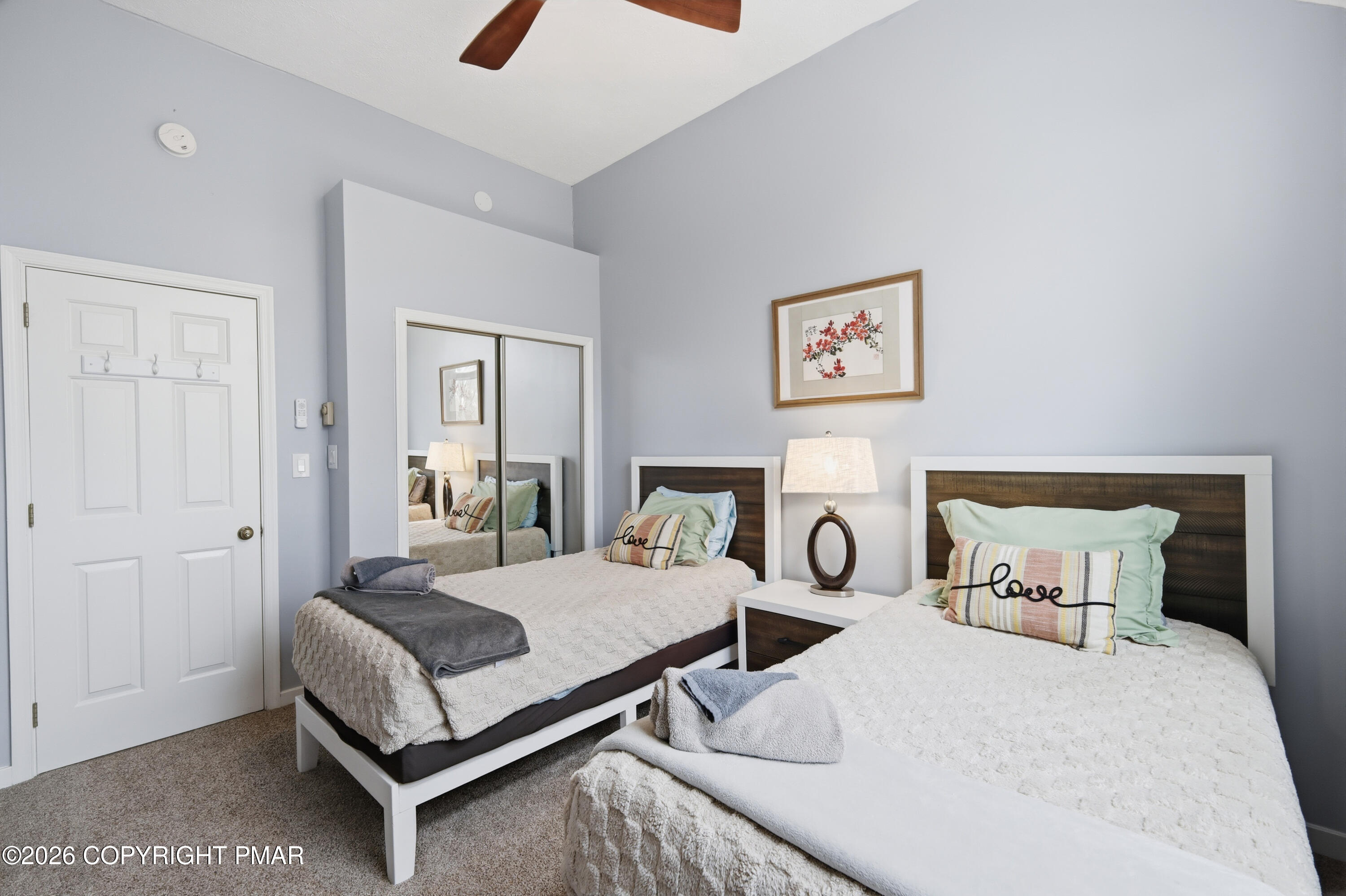 136 Laurelwood Drive Property Photo 15