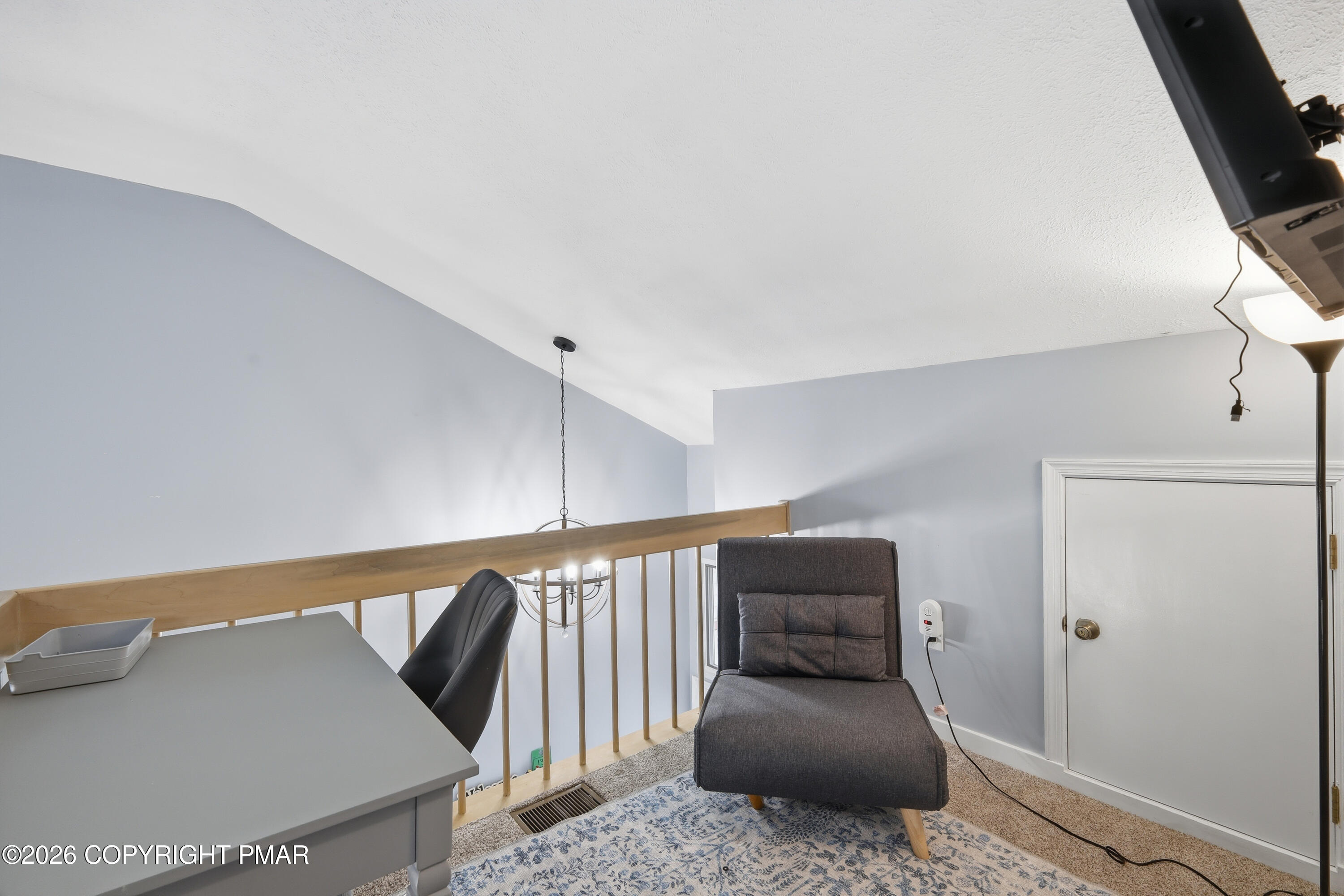 136 Laurelwood Drive Property Photo 20