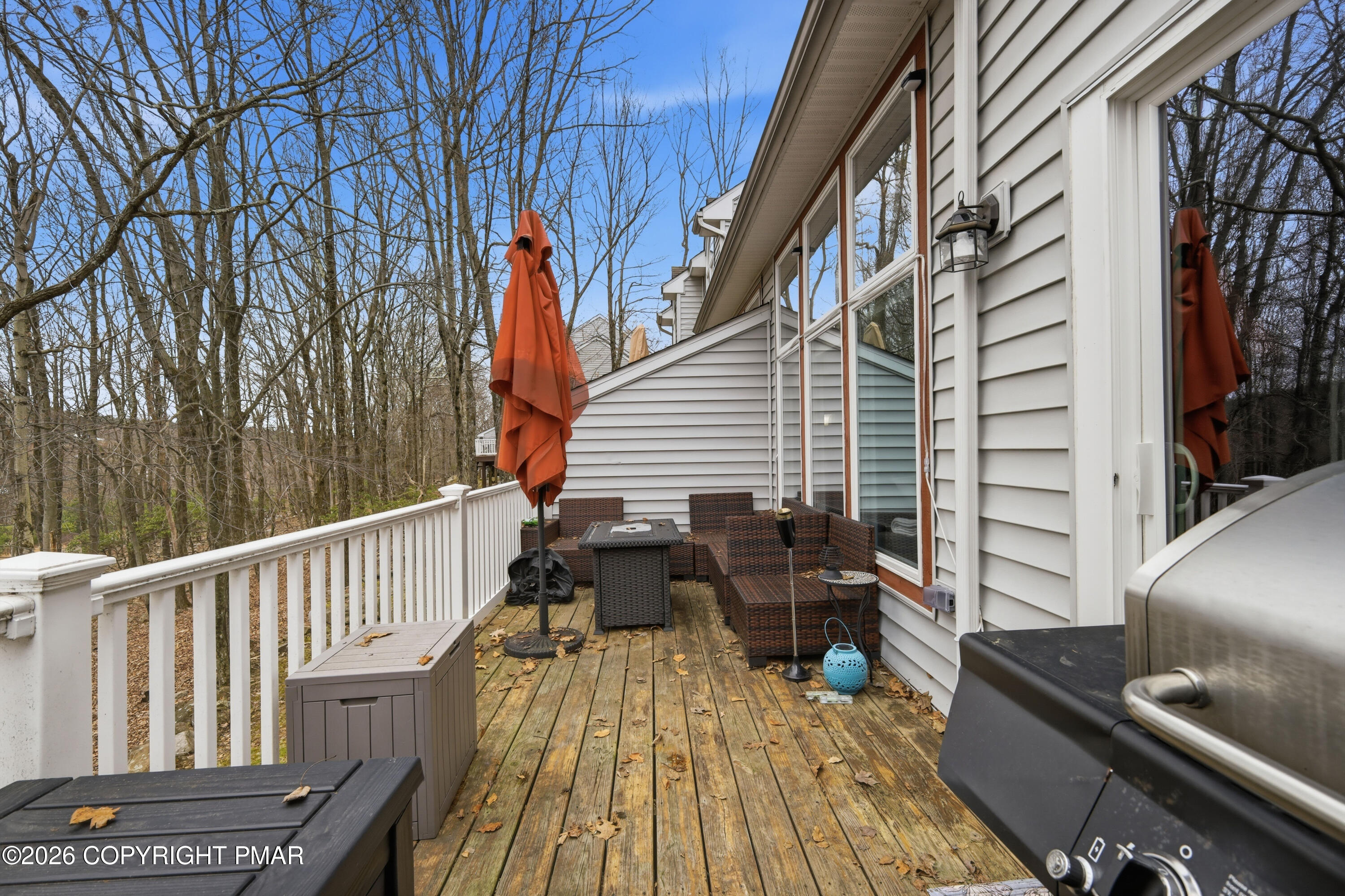 136 Laurelwood Drive Property Photo 22