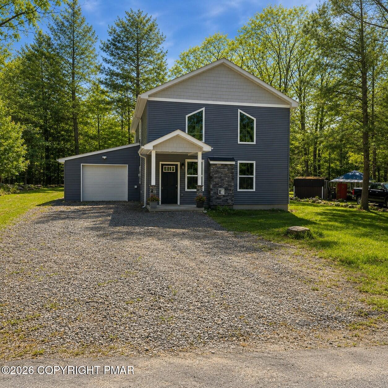 1073 West Side Drive Property Photo 1