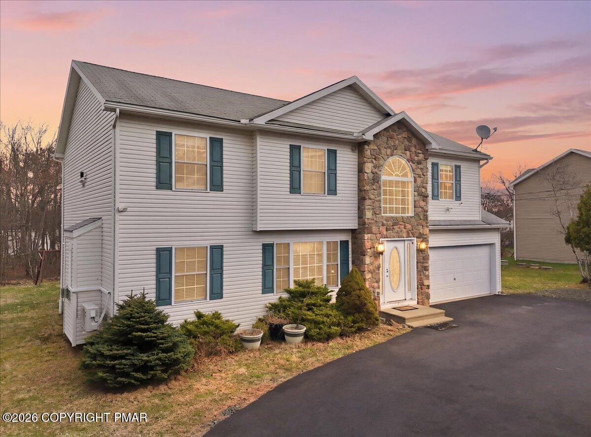 2431 Grey Birch Lane Picture
