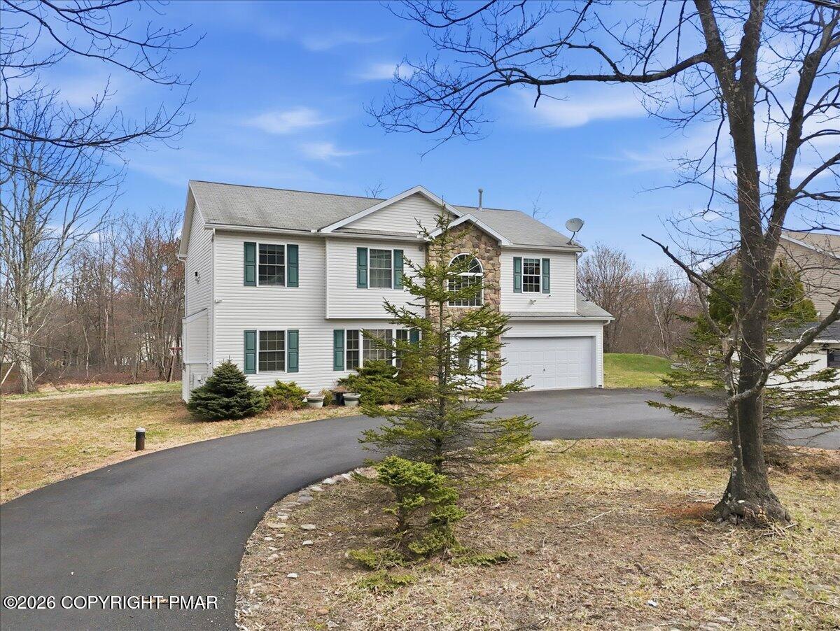 2431 Grey Birch Lane Property Photo 3