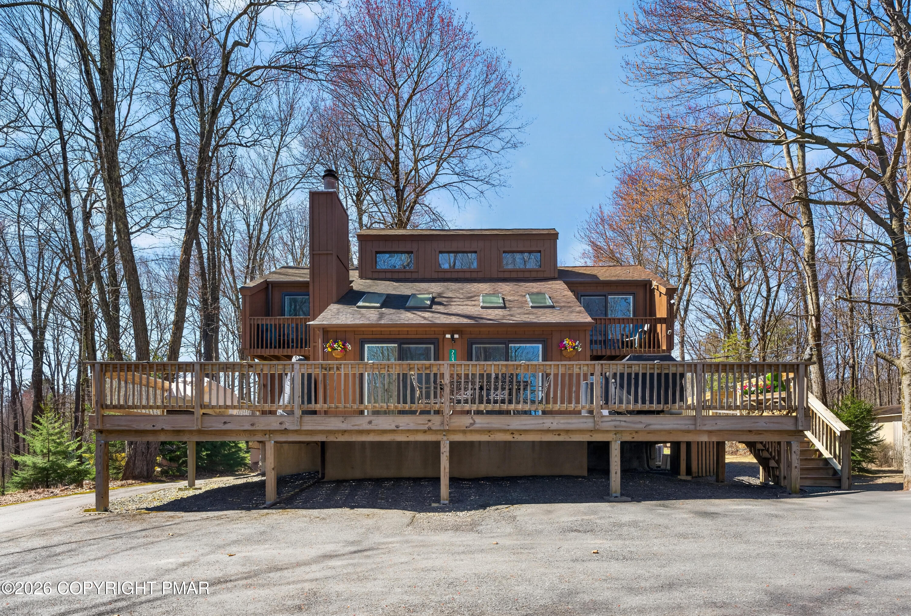 2038 Beaver Run Road Property Photo 1