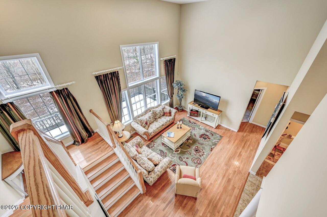 102 Pine Needle Lane Property Photo 18