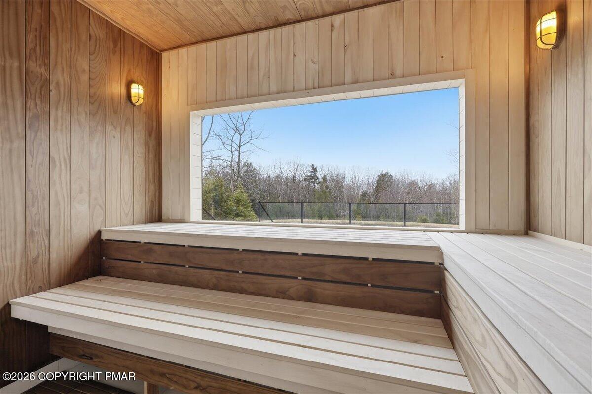85 Laurelbrook Drive Property Photo 70