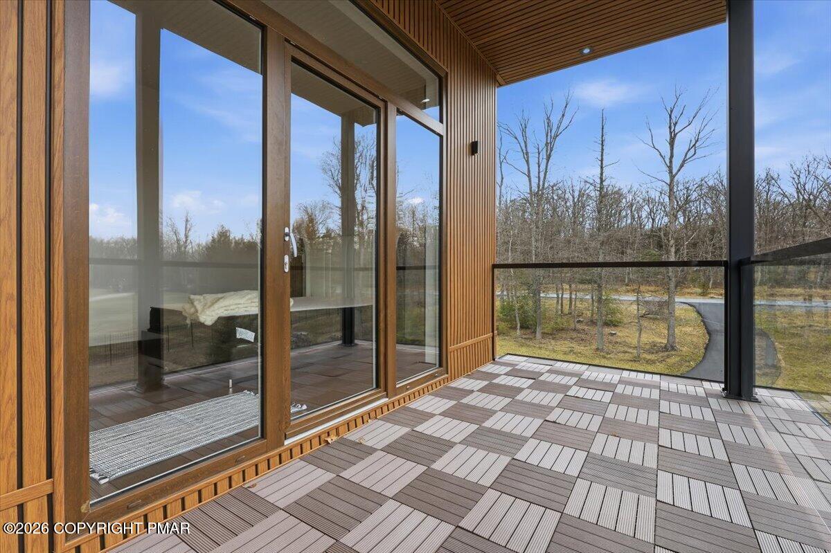 85 Laurelbrook Drive Property Photo 82