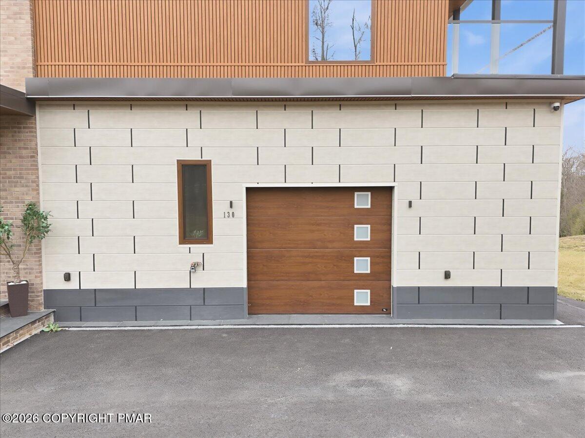 85 Laurelbrook Drive Property Photo 93