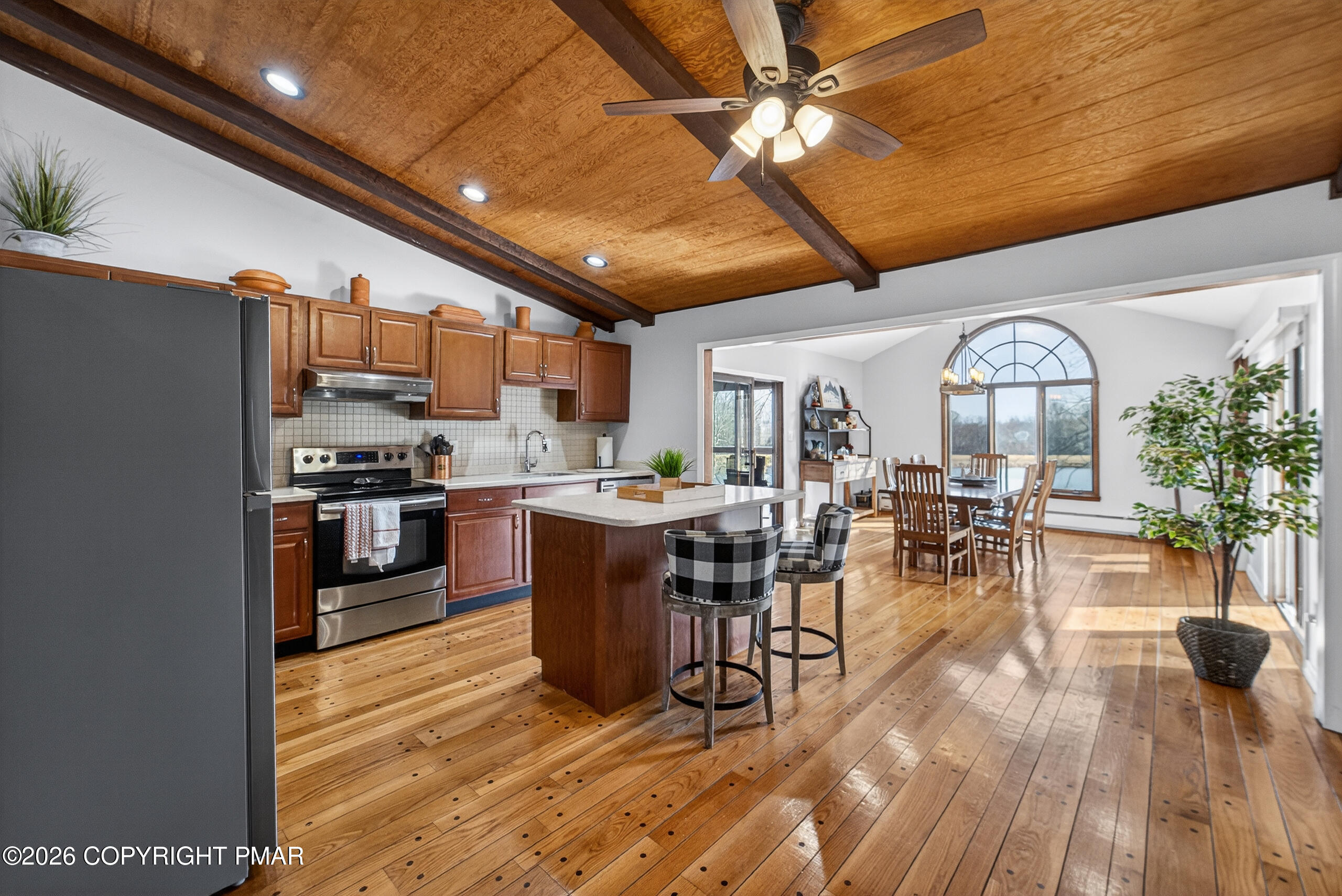 4143 Spring Circle Property Photo 7