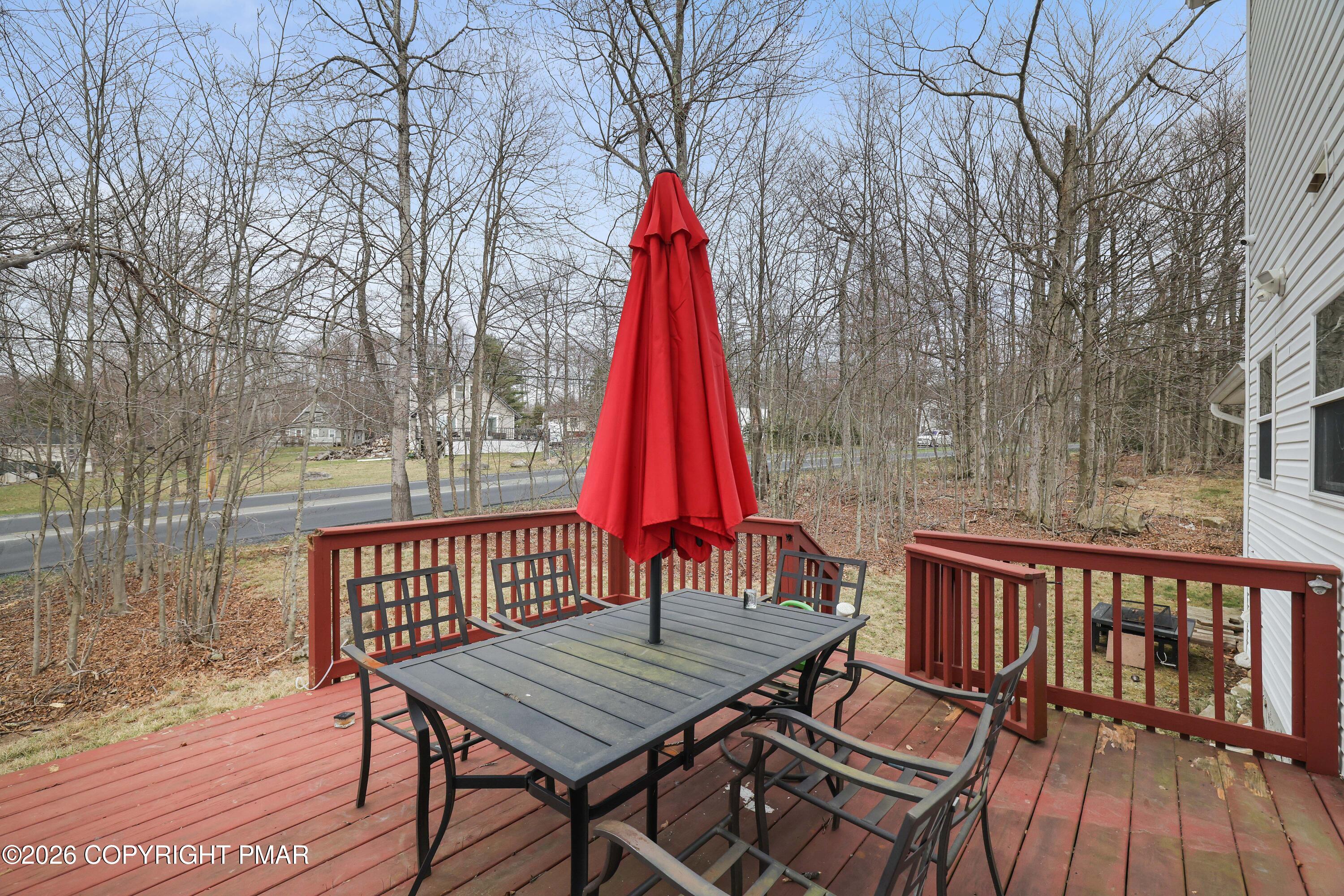 5382 Vine Terrace Property Photo 5