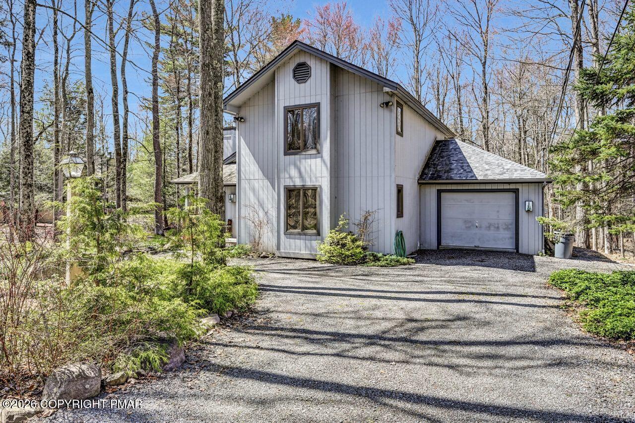 321 Route 423 Property Photo 2