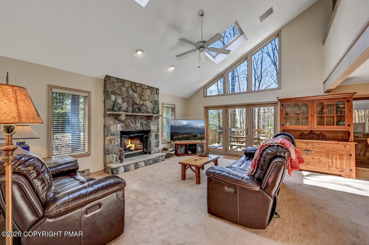 321 Route 423 Property Photo 7