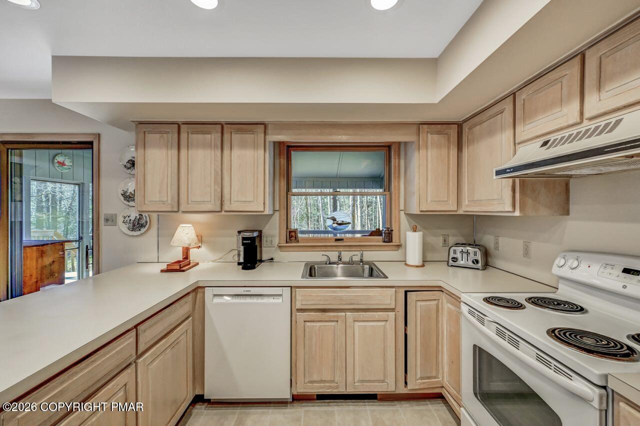 321 Route 423 Property Photo 22