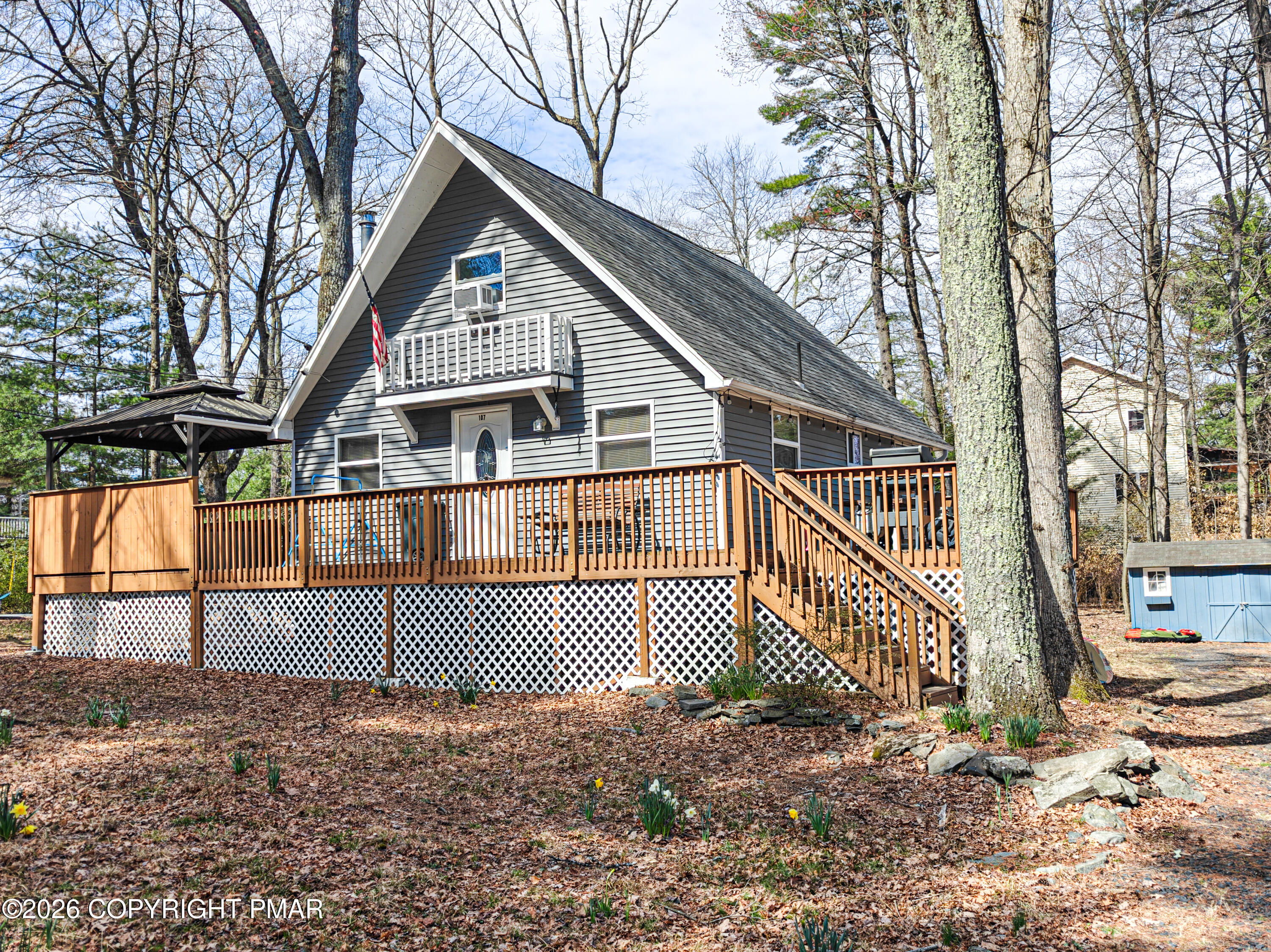 107 Snowshoe Drive Property Photo 1