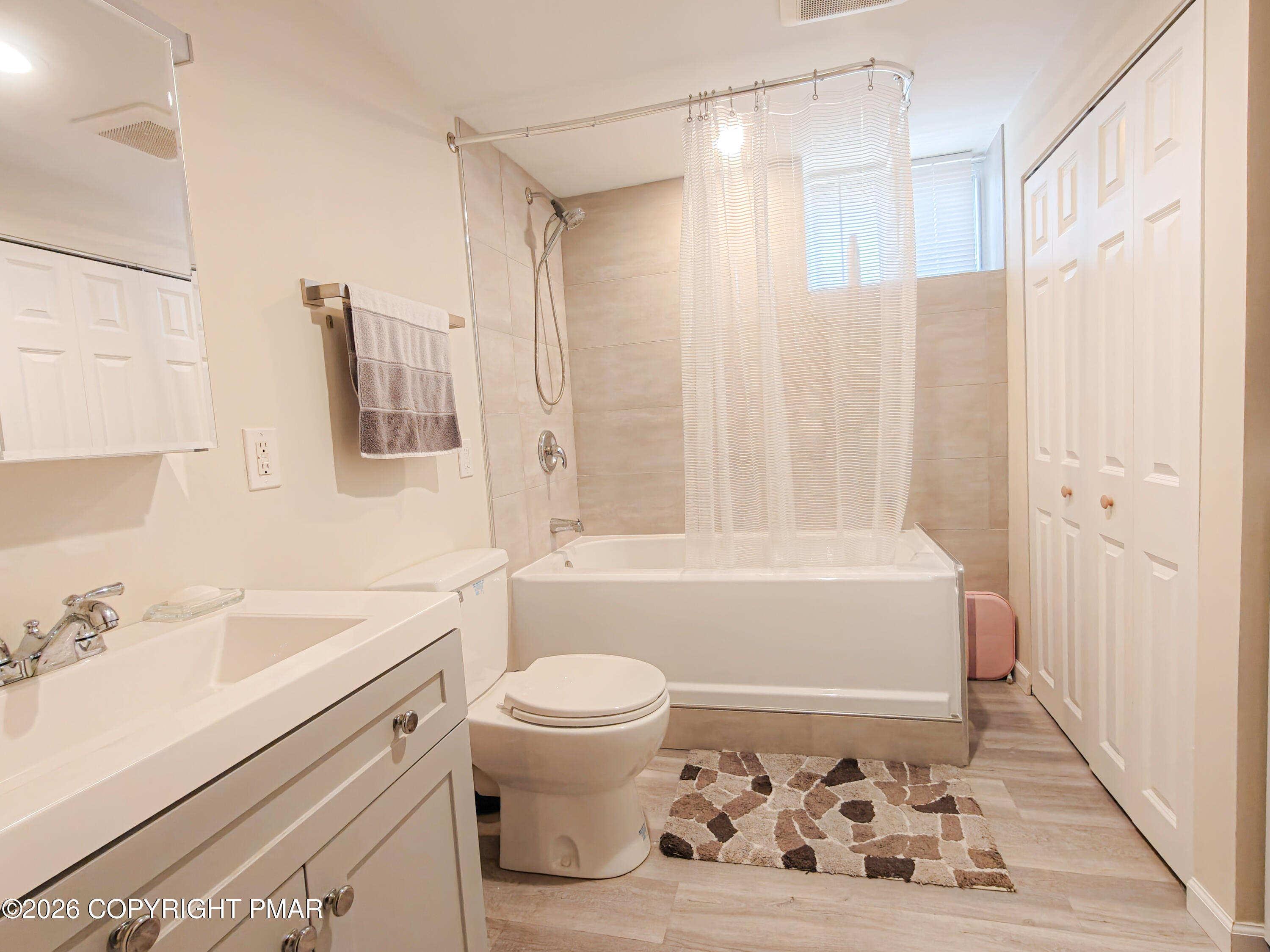 107 Snowshoe Drive Property Photo 17