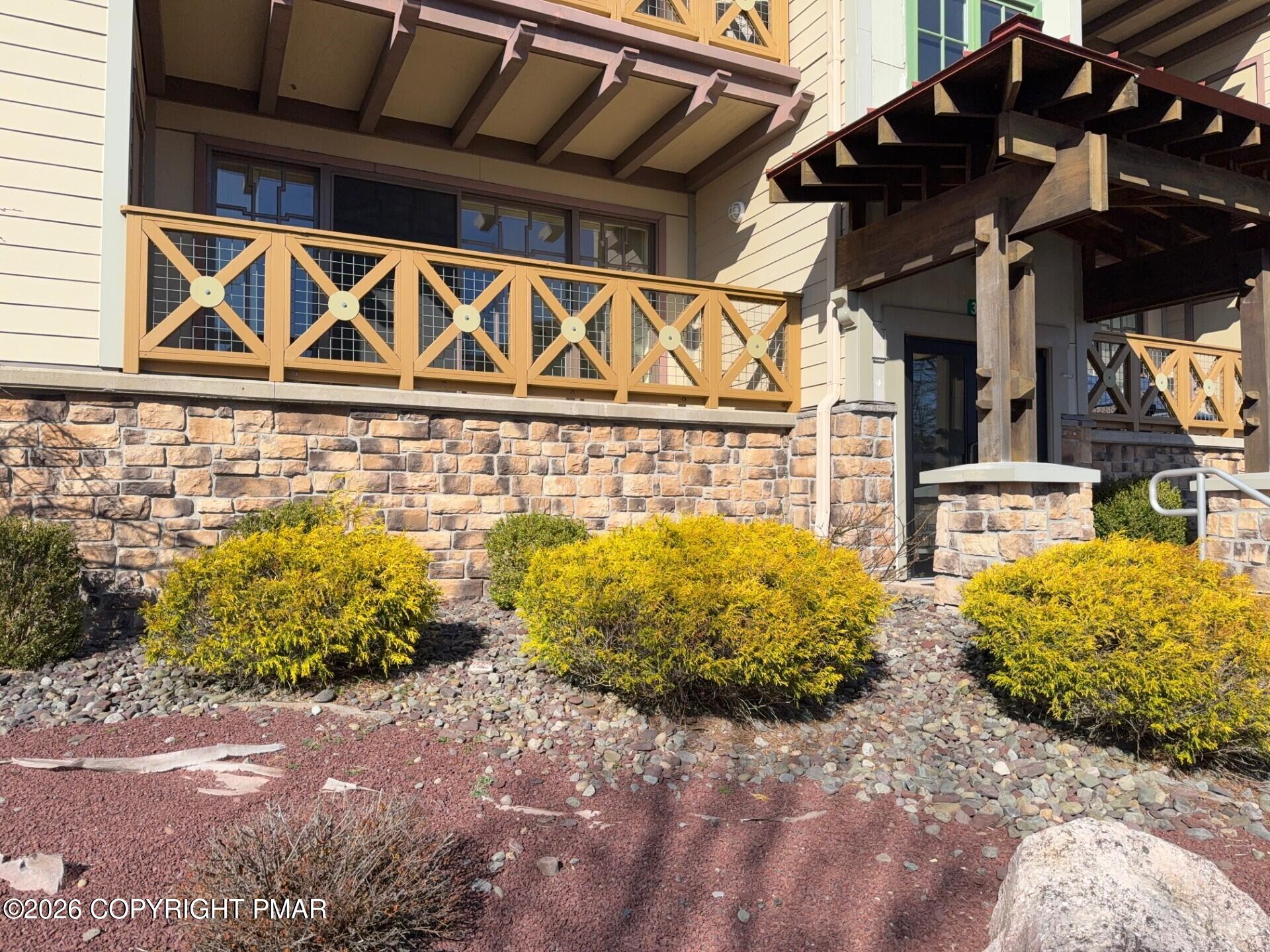 324 Hummingbird Way # 101j3 Property Photo 2