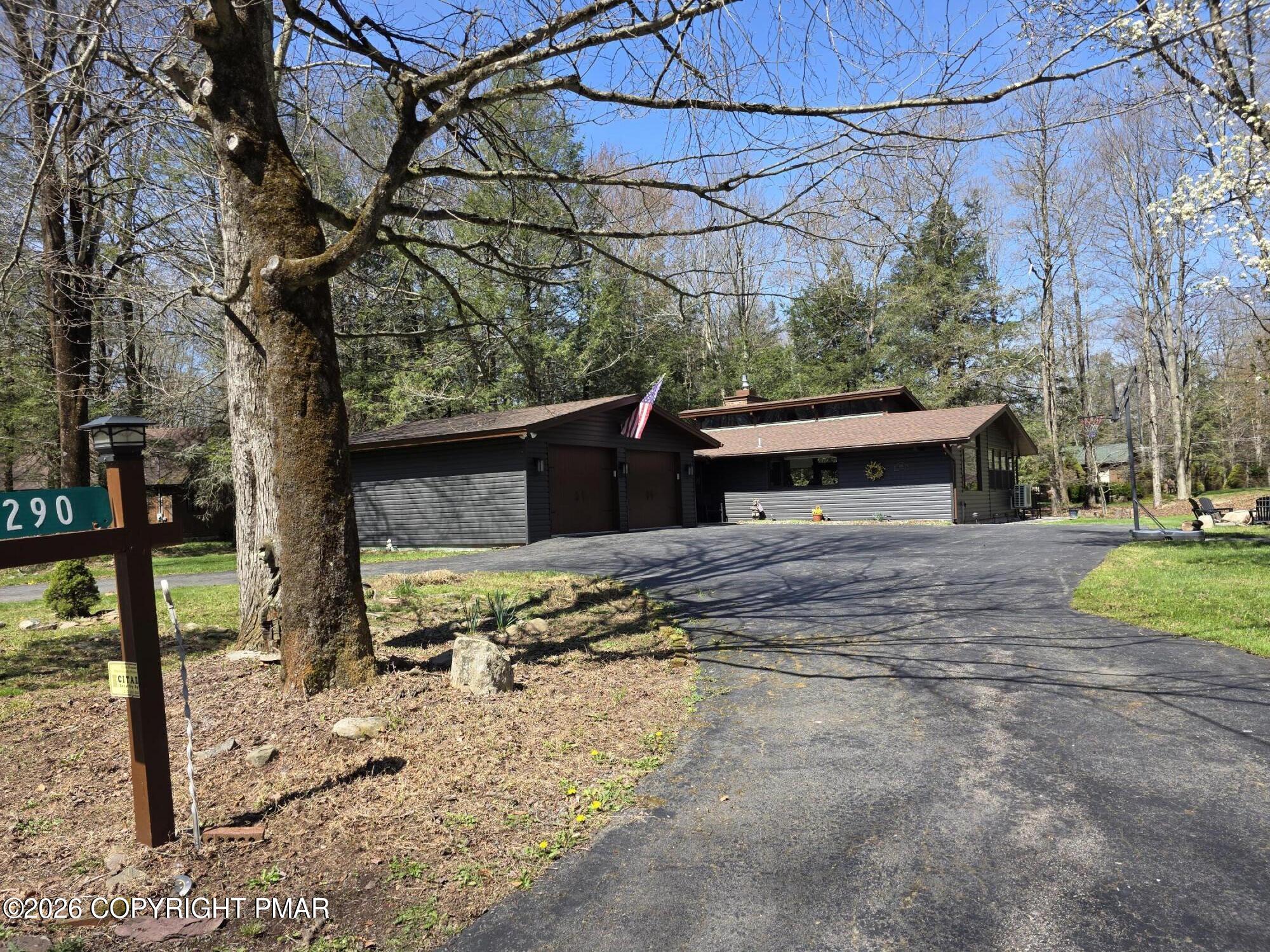 290 King Arthur Road Property Photo 3