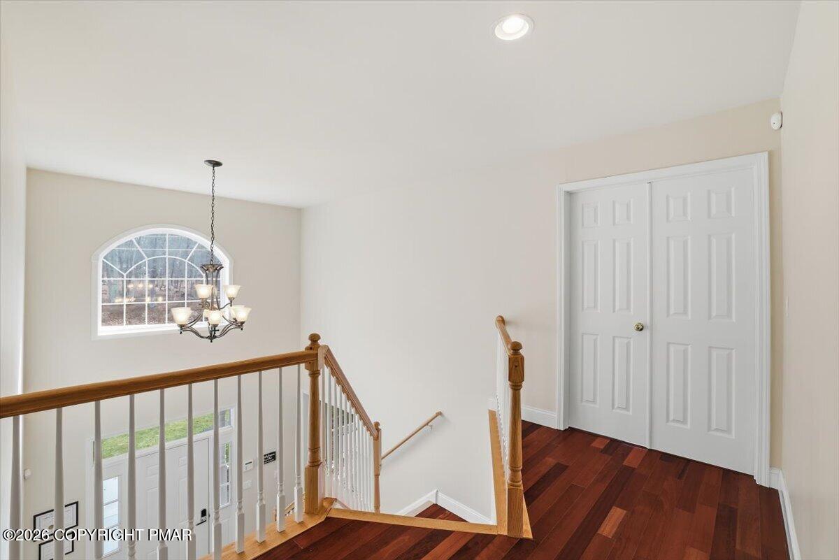 290 W Lakeview Road Property Photo 30