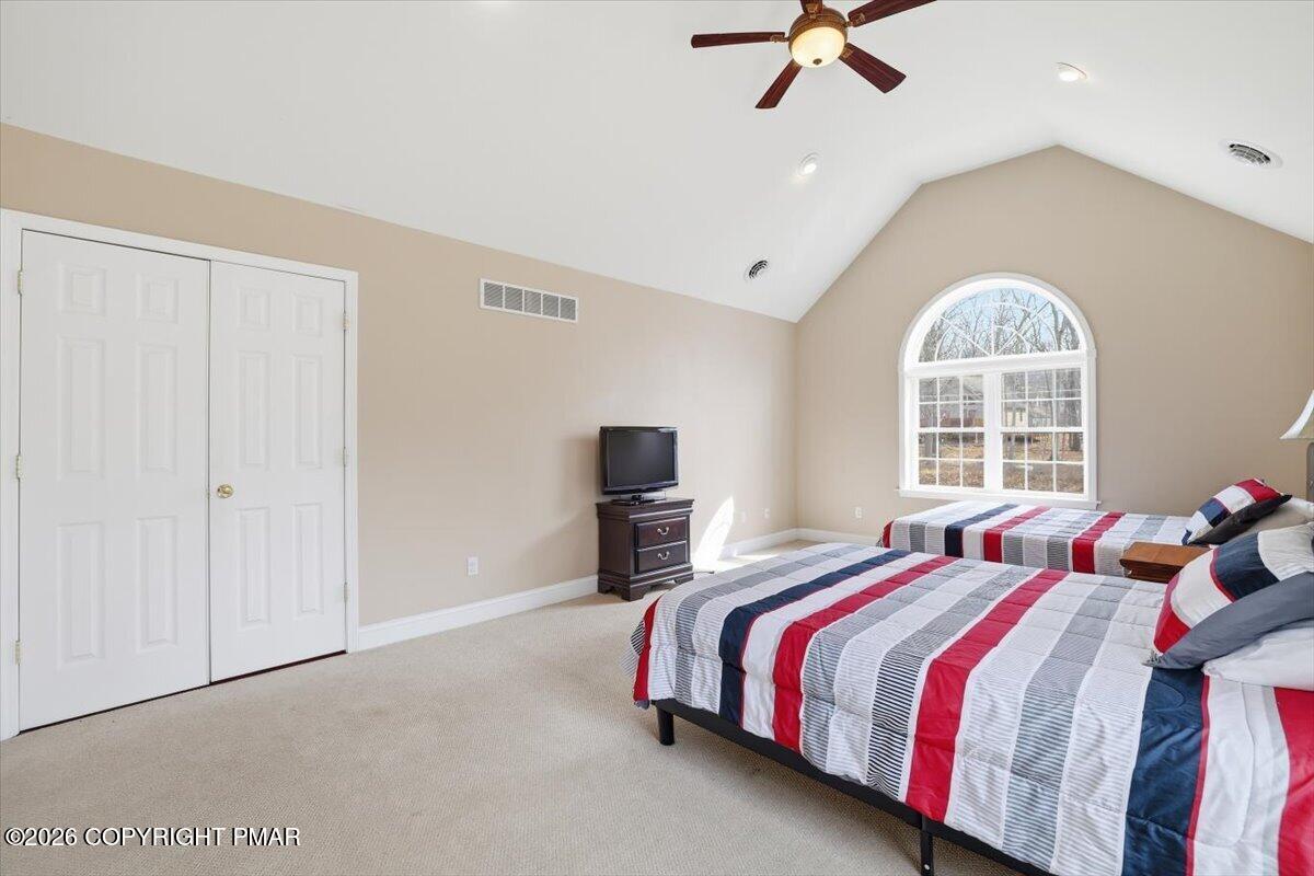 290 W Lakeview Road Property Photo 35
