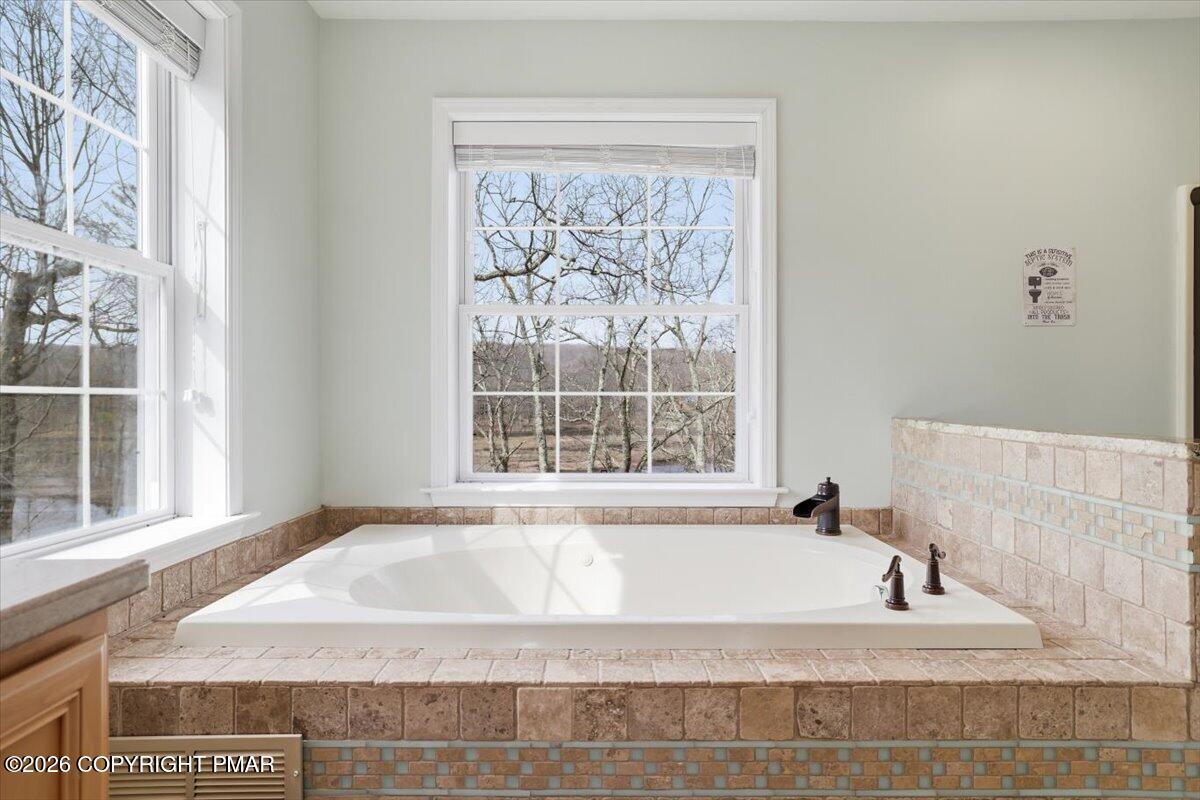 290 W Lakeview Road Property Photo 38