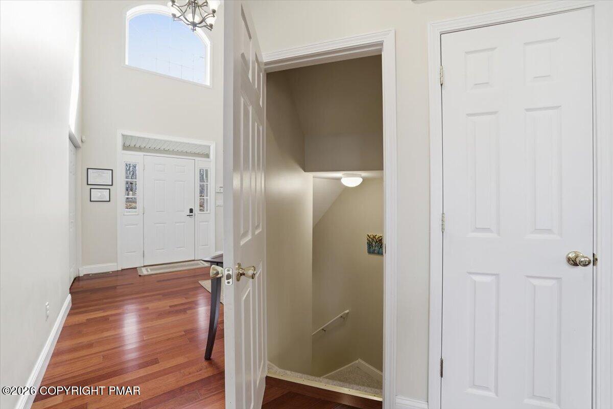 290 W Lakeview Road Property Photo 45