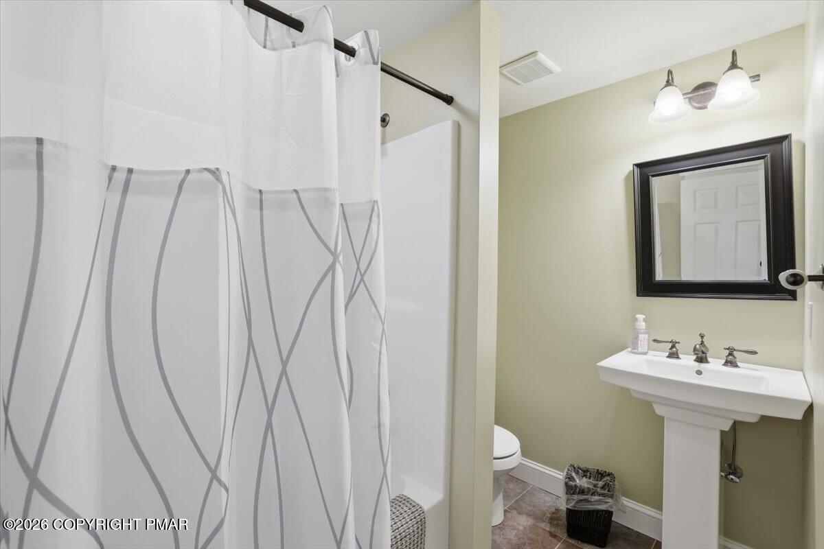 290 W Lakeview Road Property Photo 52
