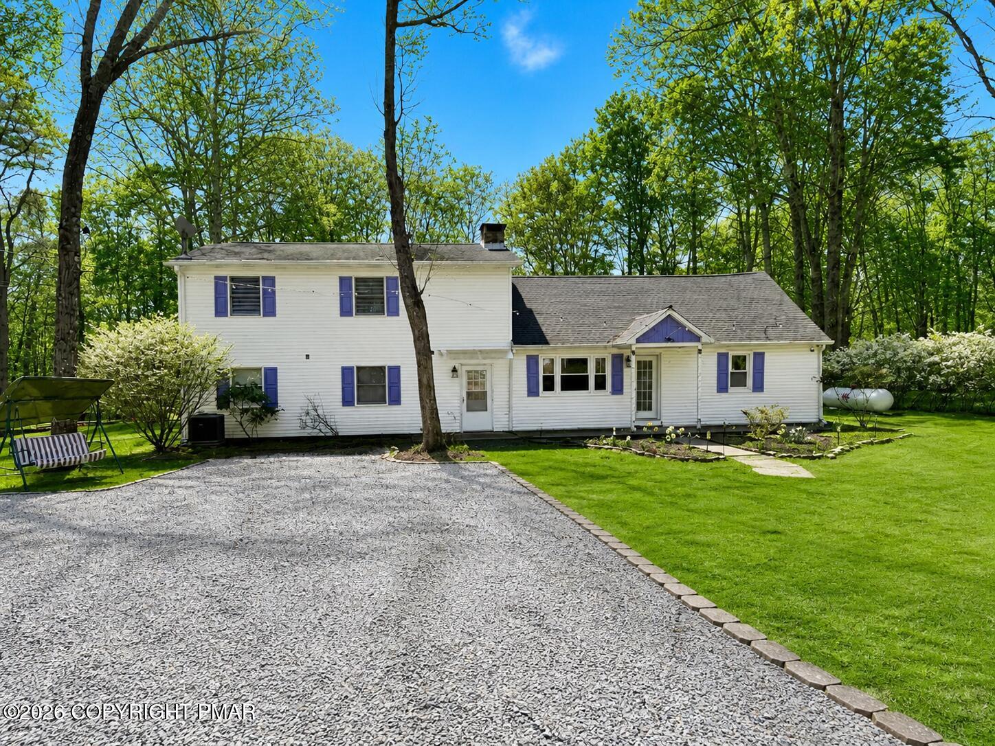 1106 Lakeside Drive Property Photo 3