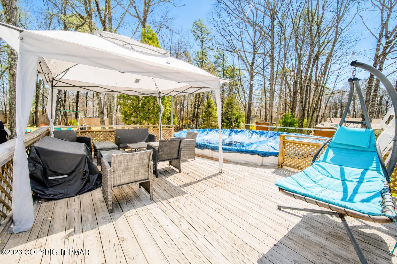 1106 Lakeside Drive Property Photo 7