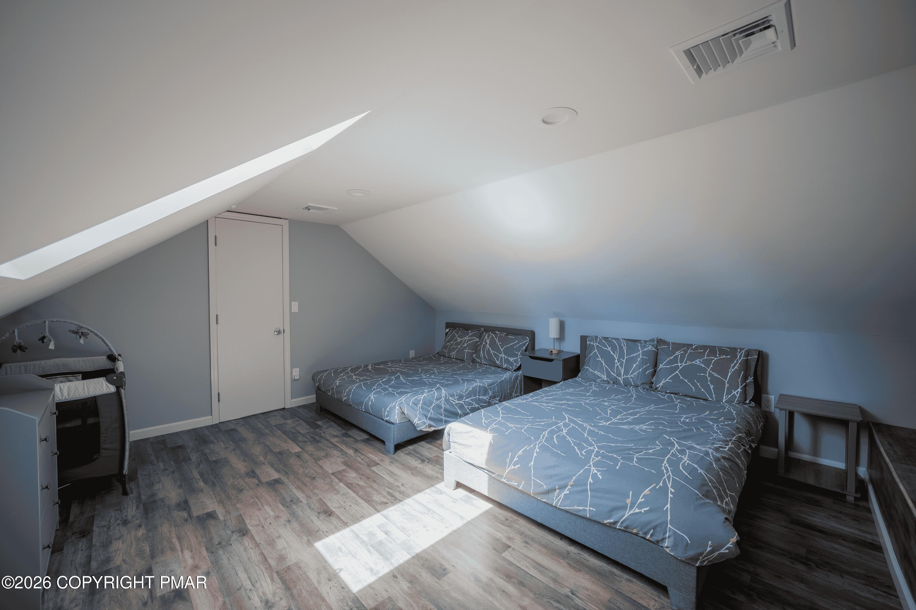 1106 Lakeside Drive Property Photo 39
