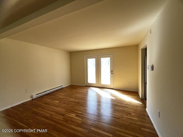 1281 Winding Way Property Photo 7