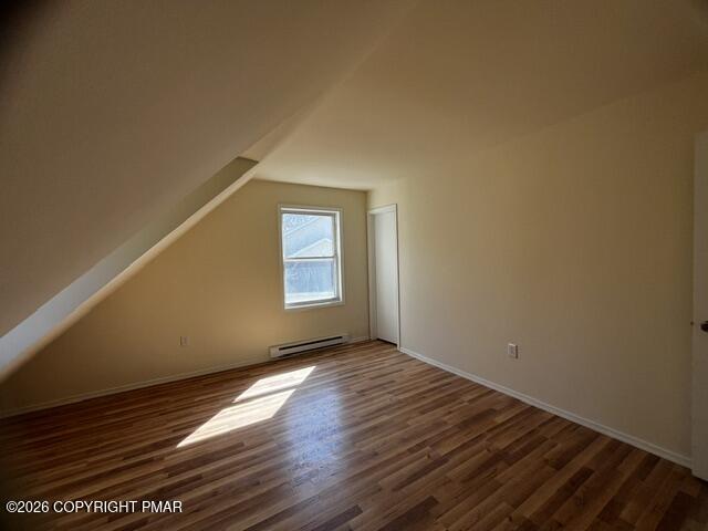 1281 Winding Way Property Photo 9