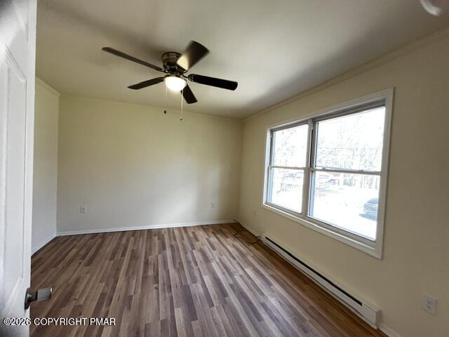 1281 Winding Way Property Photo 13