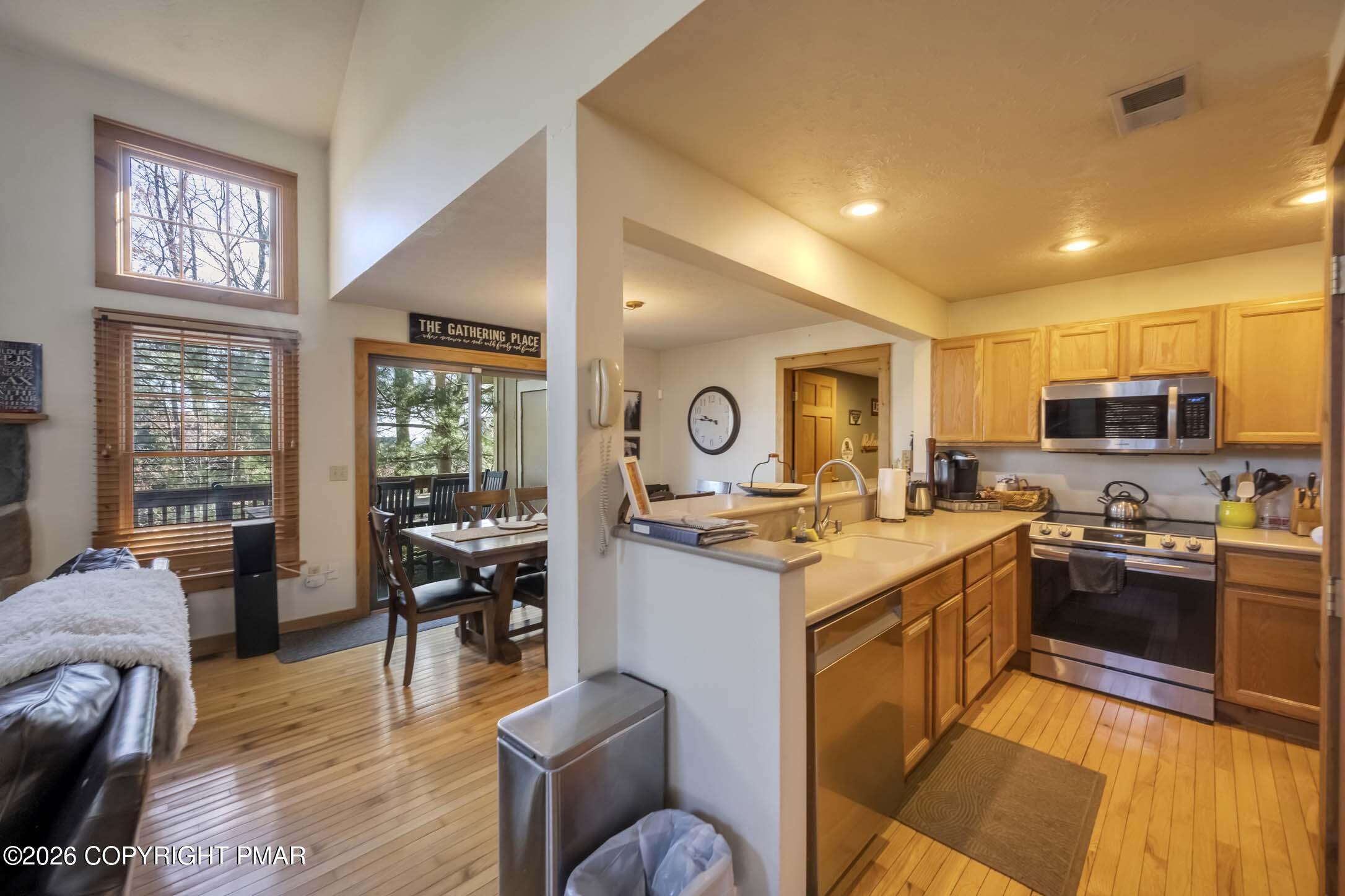 150 Upper Deer Valley Road Property Photo 9