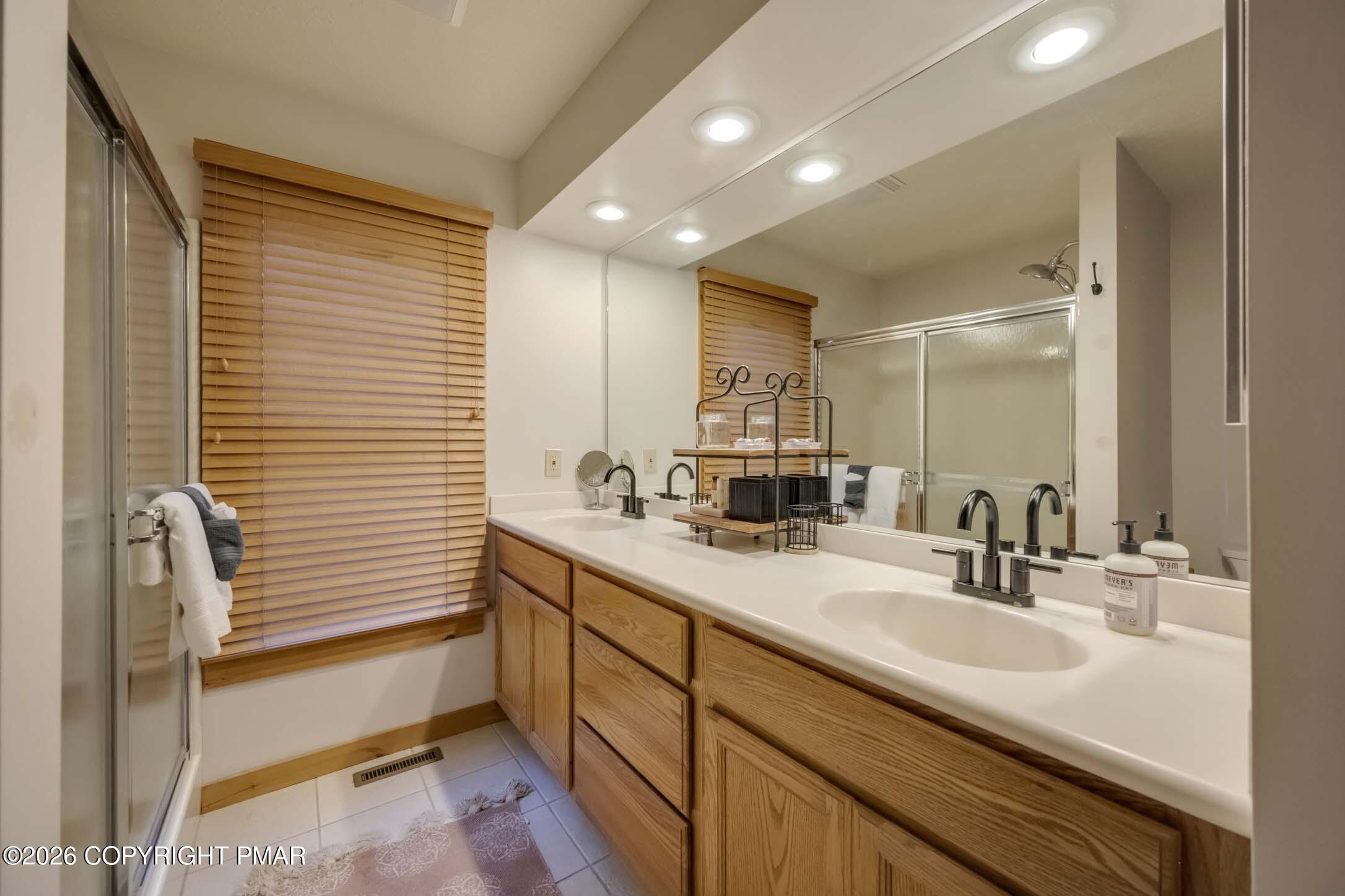 150 Upper Deer Valley Road Property Photo 11
