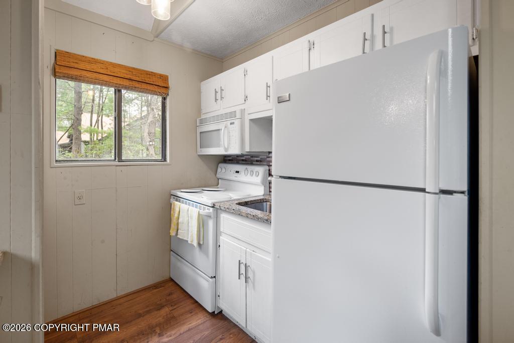128 Long View Lane Property Photo 11
