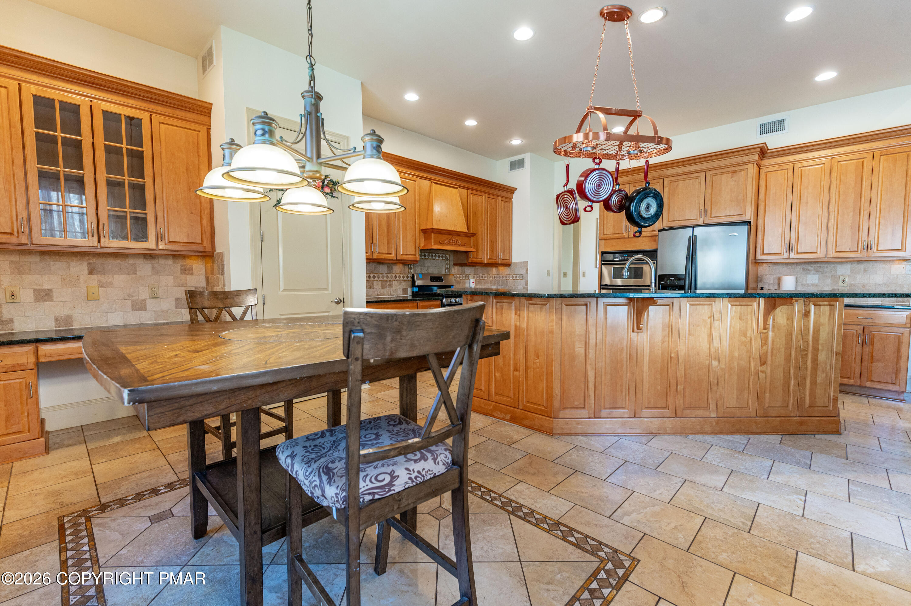 49 Crest Boulevard Property Photo 4