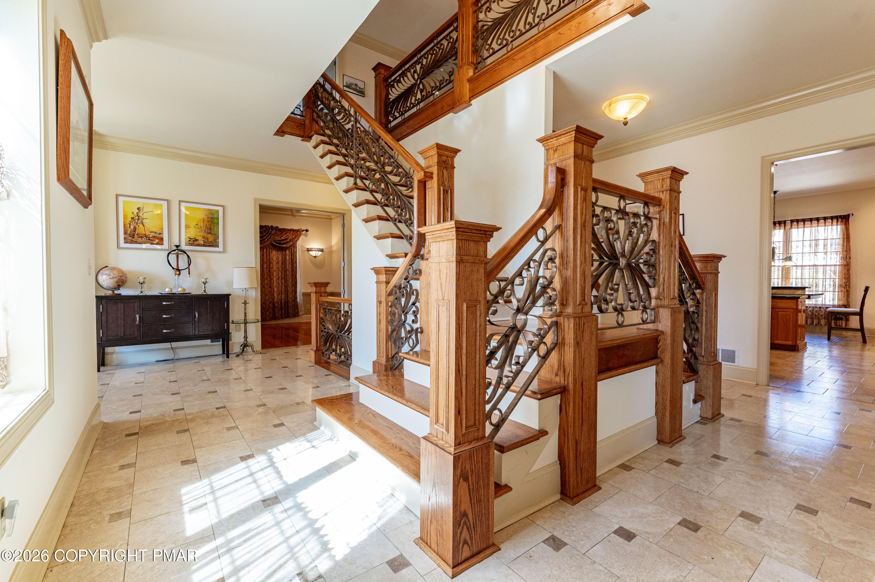 49 Crest Boulevard Property Photo 8