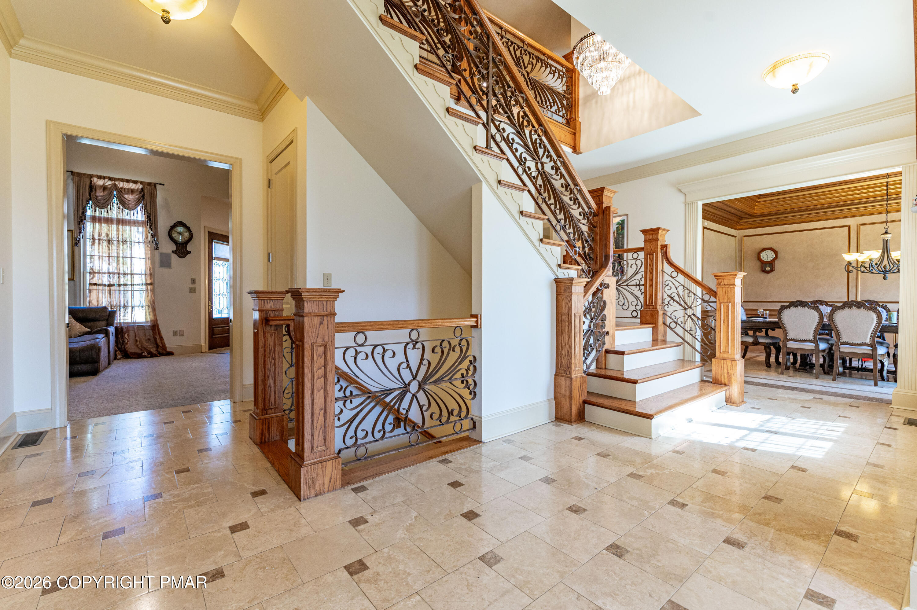 49 Crest Boulevard Property Photo 11