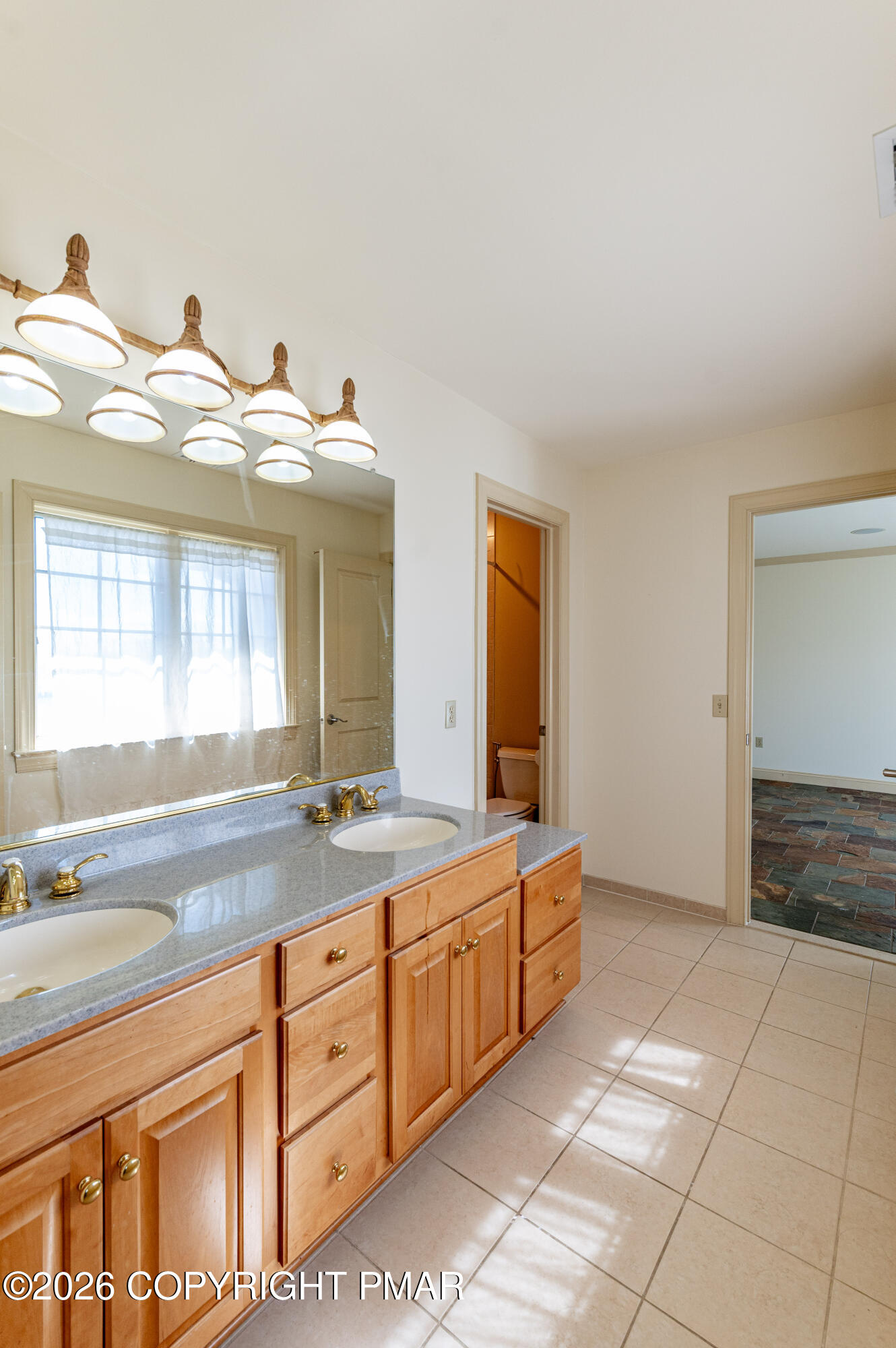 49 Crest Boulevard Property Photo 45