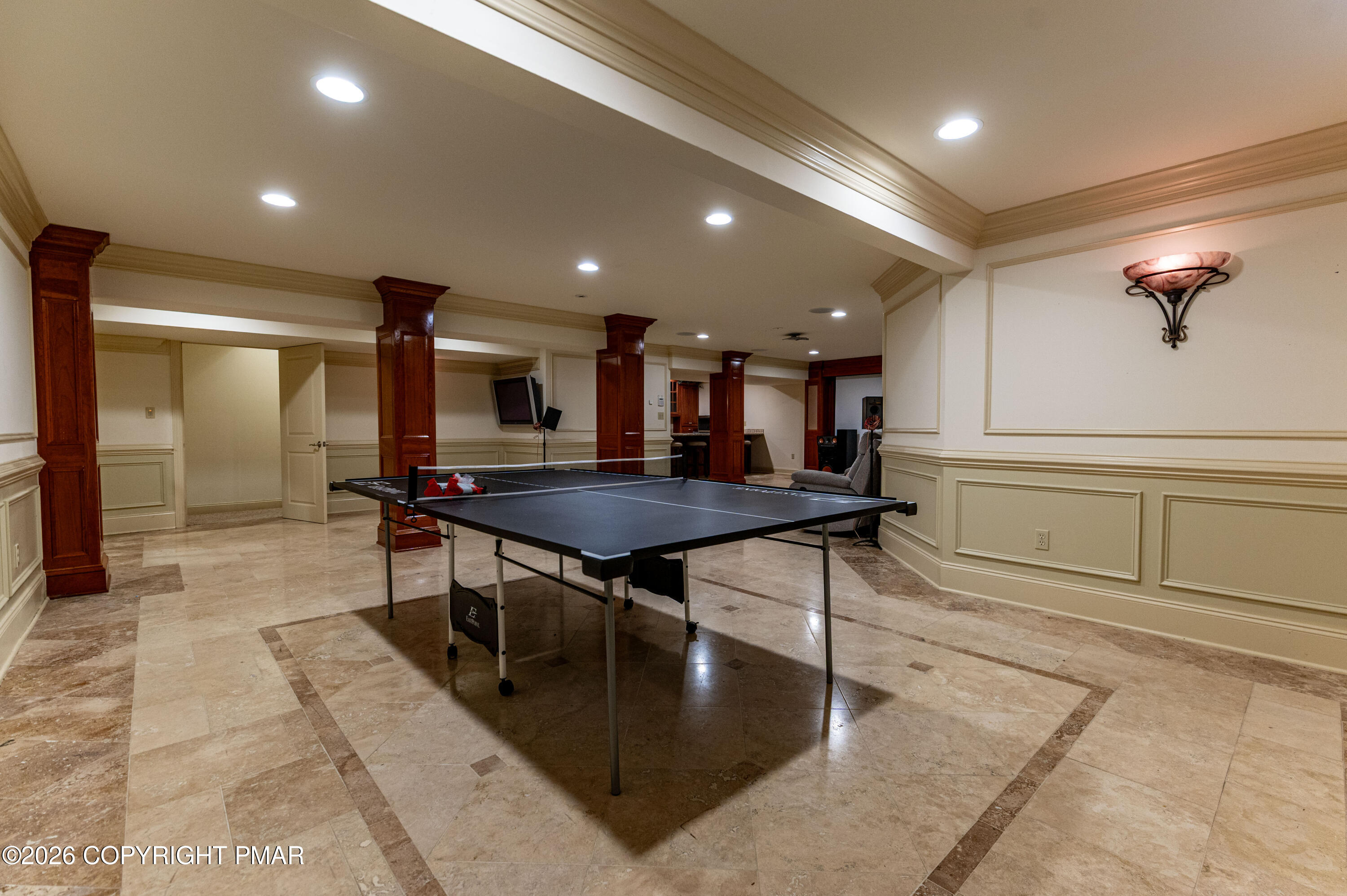 49 Crest Boulevard Property Photo 57