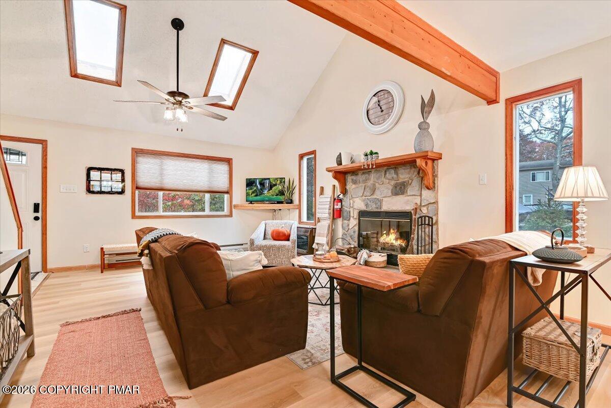 286 Mckuen Way Property Photo 16
